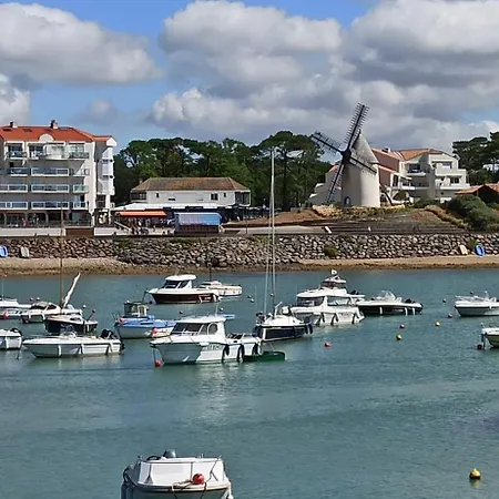 Dom wakacyjny Maison Proche Mer Avec Piscine *